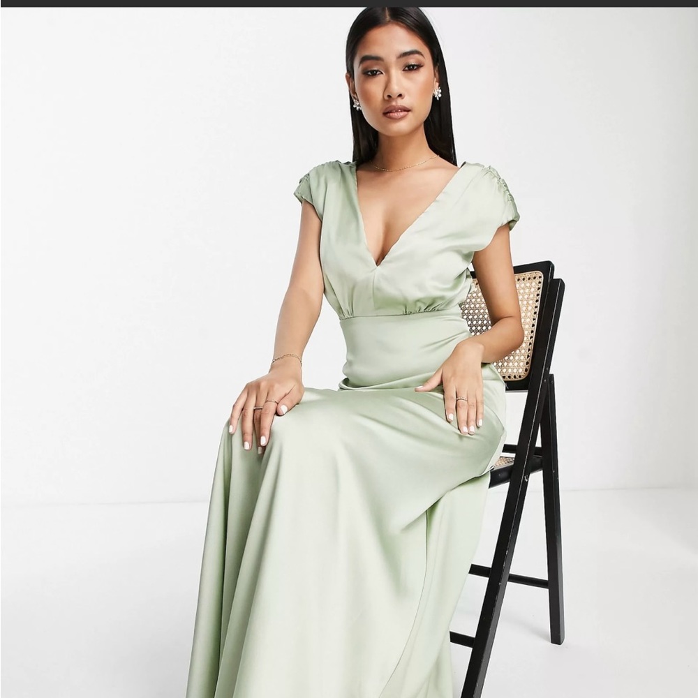Liquorish Bridesmaid plunge front maxi dress in fresh sage green ASOS